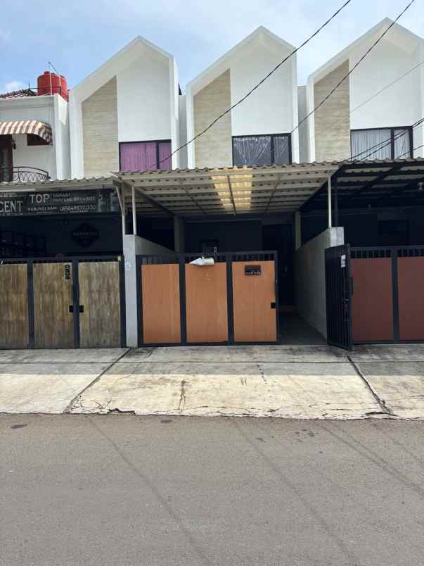 dijual rumah jl penyelesaian tomang