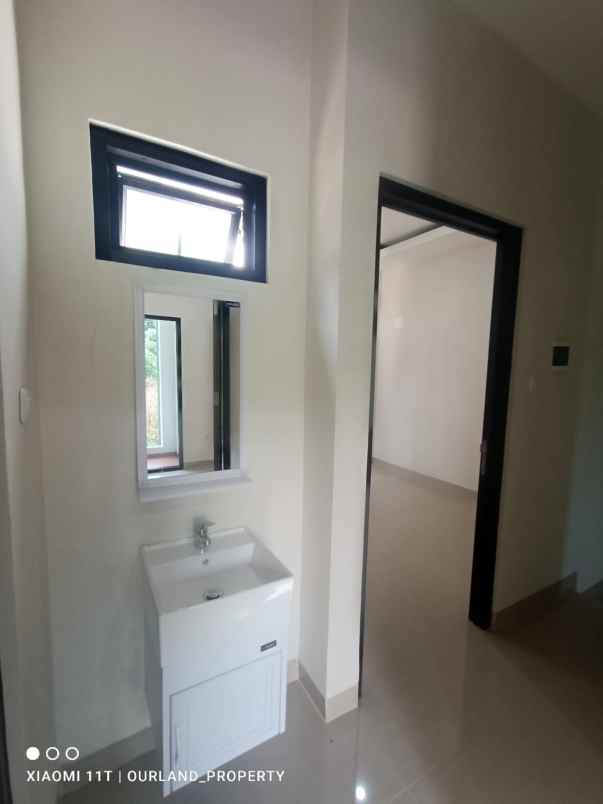 dijual rumah jl pondok cabe raya near