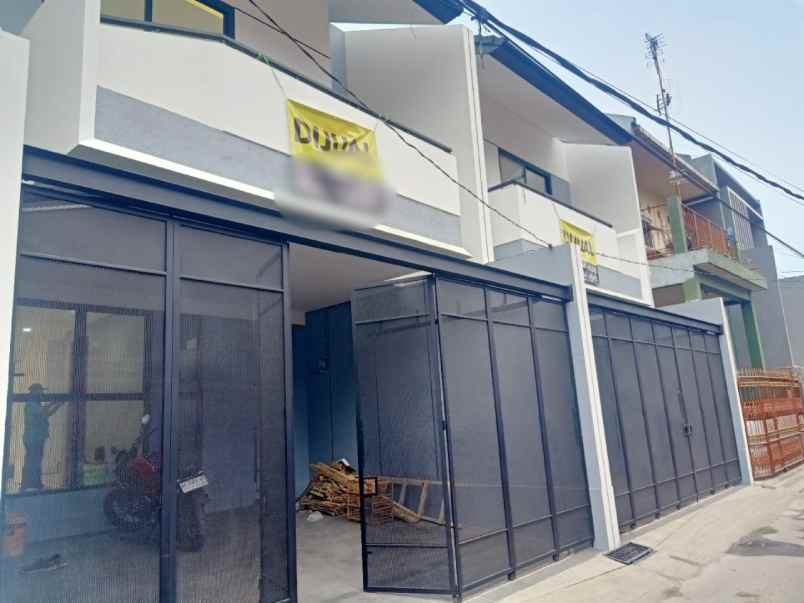 dijual rumah jl pondok kelapa duren