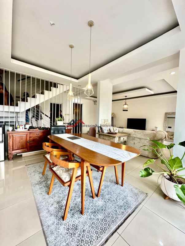 dijual rumah jl pondok labu jakarta selatan