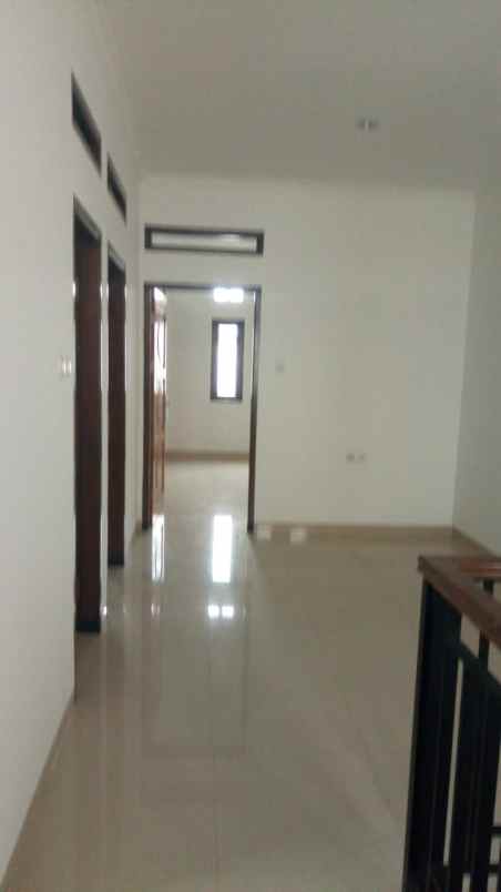 dijual rumah jl reog turangga bandung