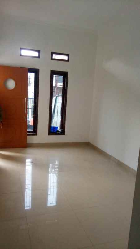 dijual rumah jl reog turangga bandung