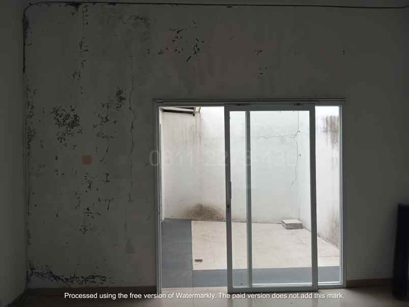 dijual rumah jl sariwangi regency