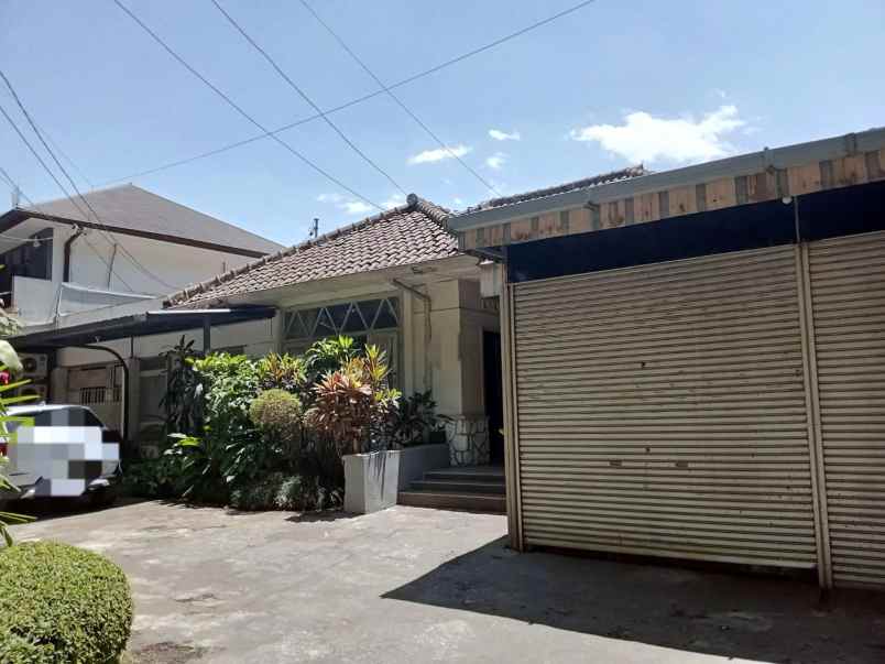 dijual rumah jl sayap cipaganti