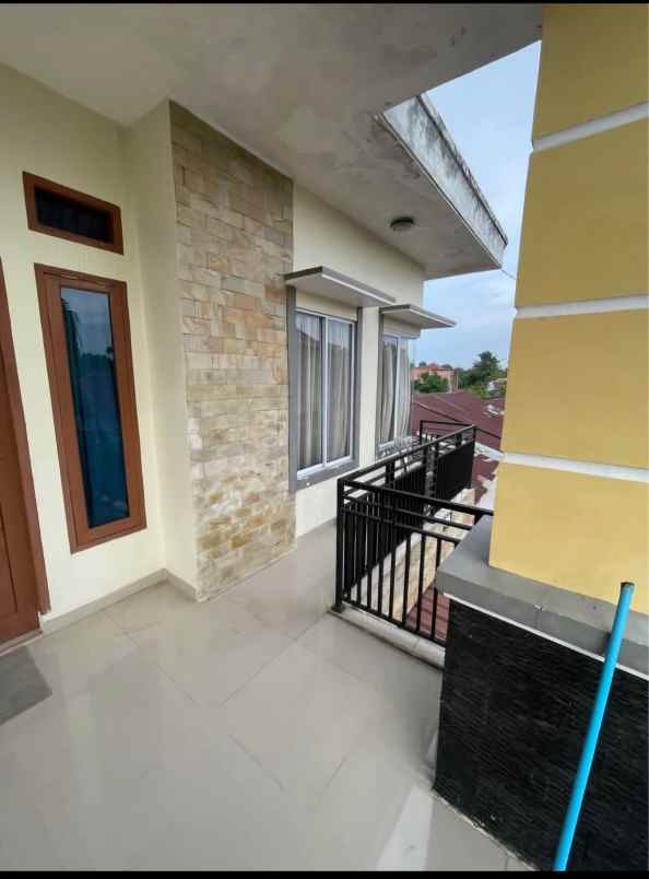 dijual rumah jl suka karya