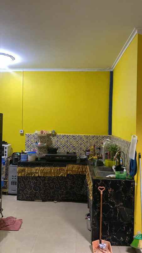 dijual rumah jl tengkubey