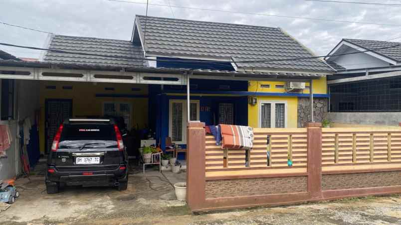 dijual rumah jl tengkubey