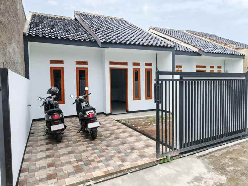 dijual rumah jln bojongwaru rancamulya