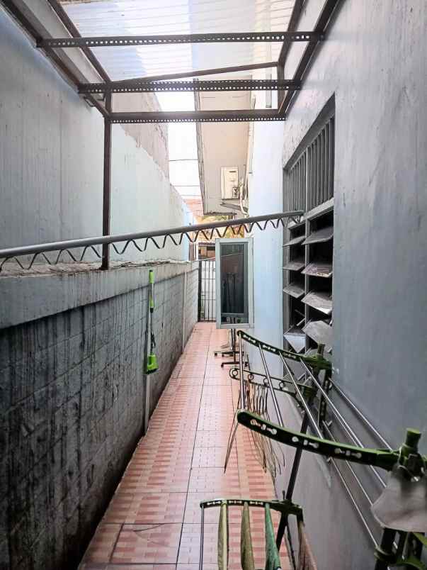 dijual rumah jombang tangsel