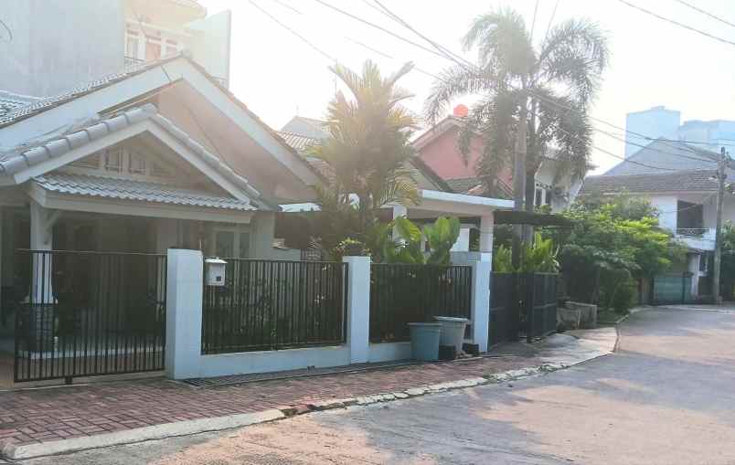 dijual rumah jombang tangsel