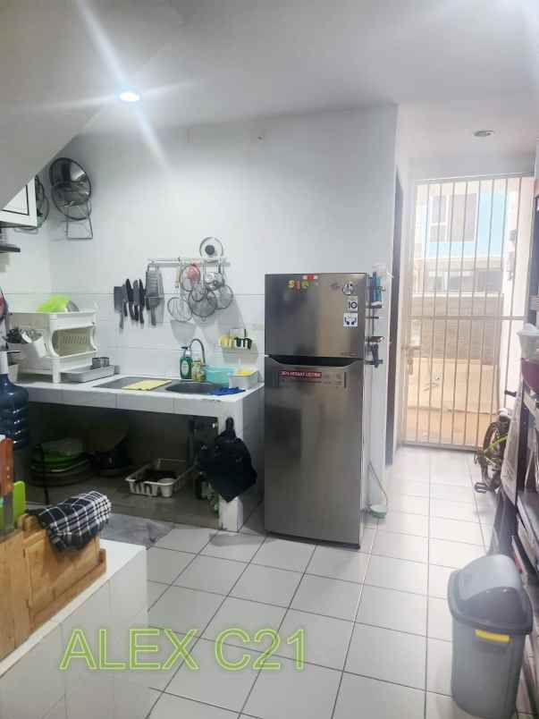 dijual rumah kalideres