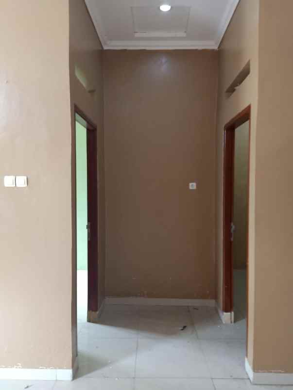 dijual rumah kalimulya cilodong depok