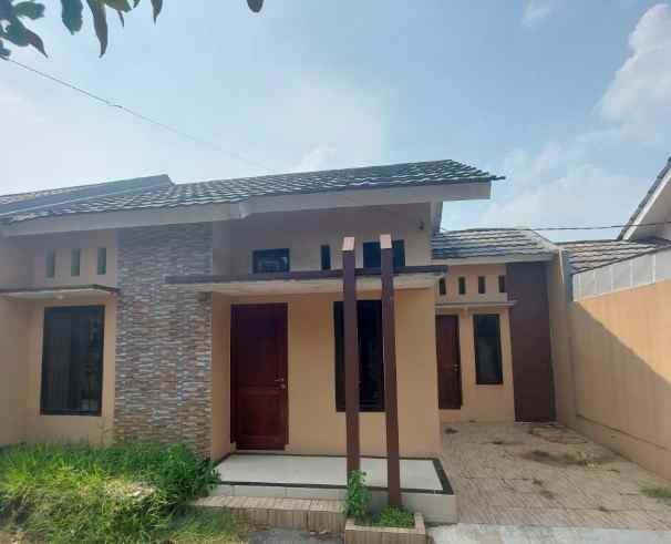 dijual rumah kalimulya cilodong depok