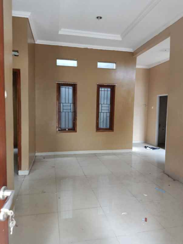 dijual rumah kalimulya cilodong depok