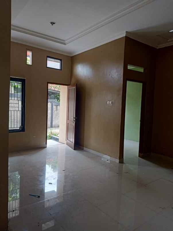 dijual rumah kalimulya cilodong depok