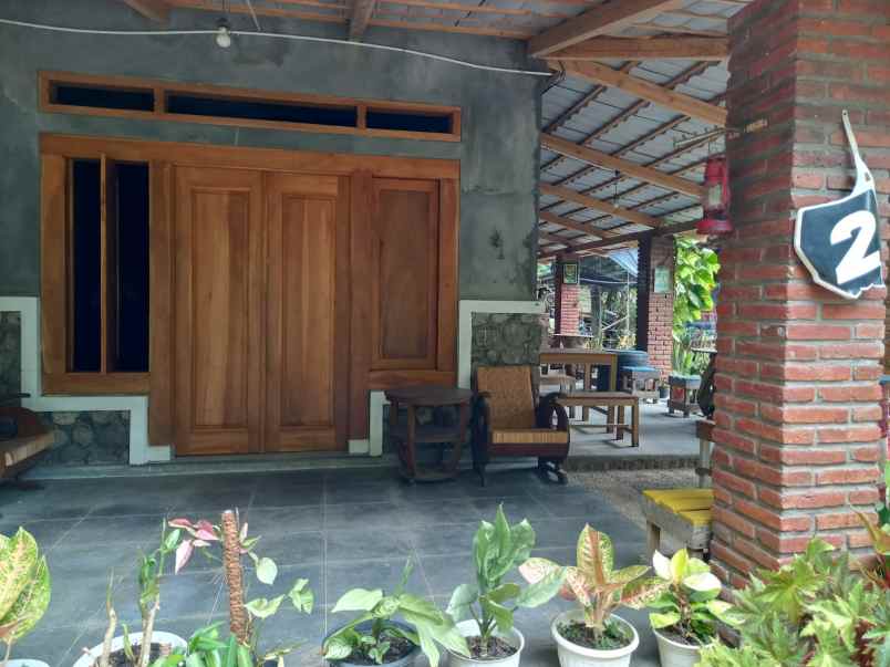 dijual rumah kasembon