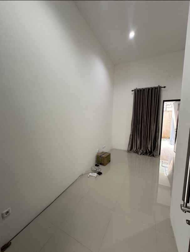 dijual rumah kedaung sawangan depok
