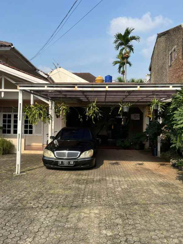 dijual rumah kemang