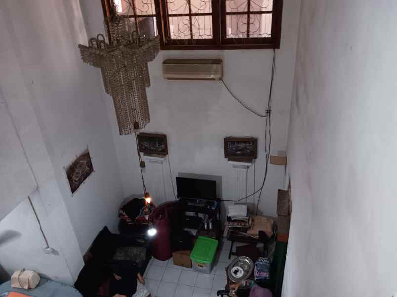 dijual rumah kemang