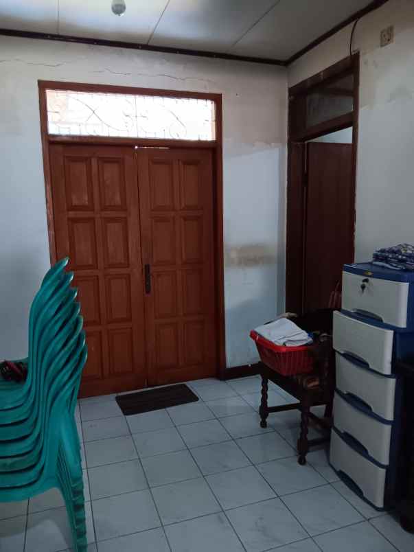 dijual rumah kemang