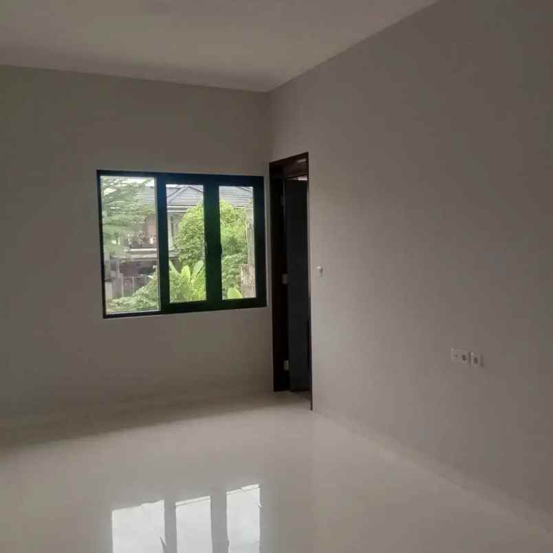 dijual rumah kembar timur pasir luyu