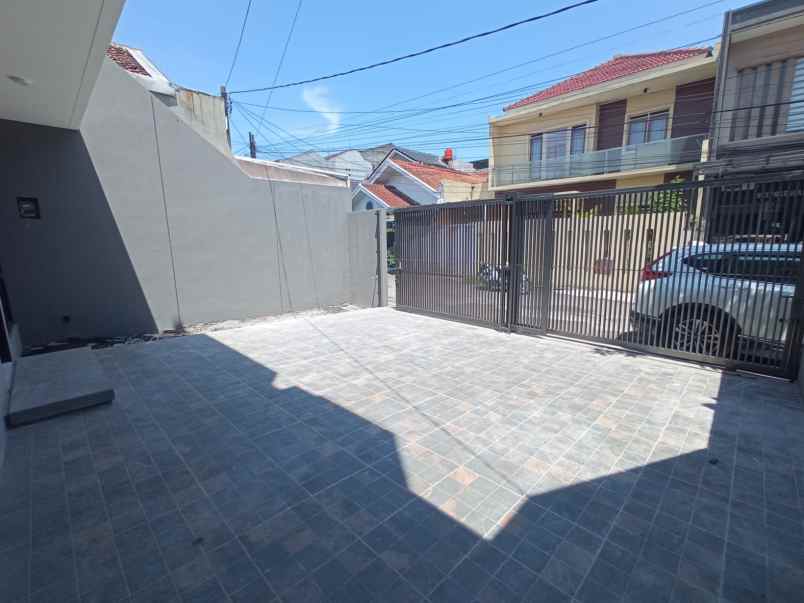 dijual rumah kembar timur pasir luyu