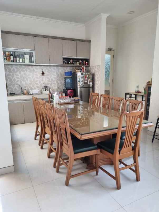 dijual rumah kendangsari