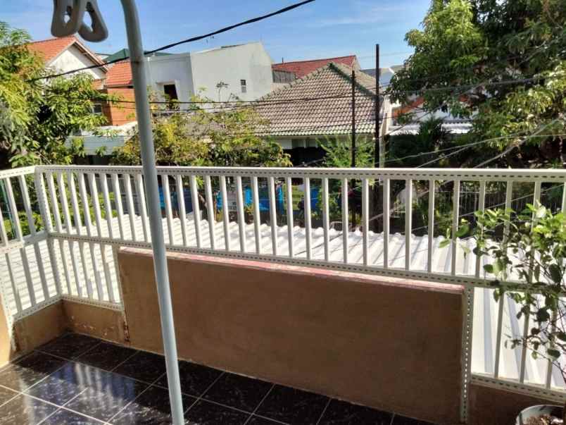 dijual rumah ketintang permai