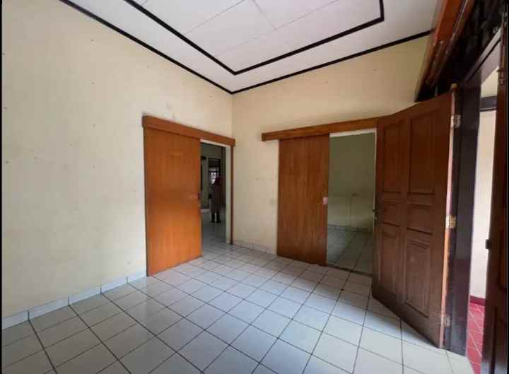 dijual rumah kinanti martanegara