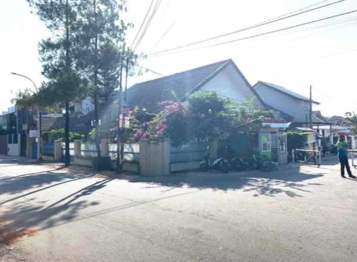 dijual rumah kinanti martanegara