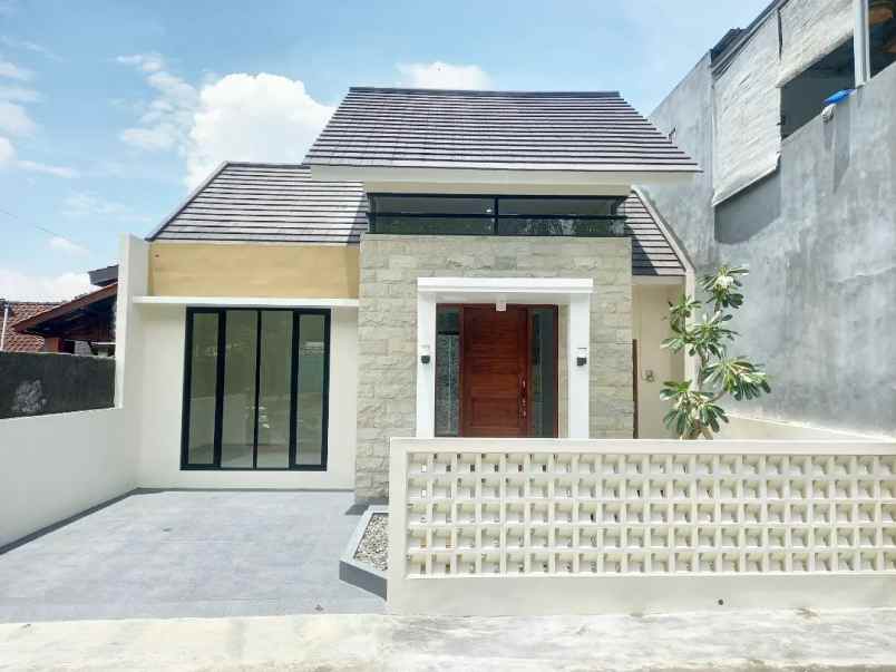 dijual rumah klidon sukoharjo kec