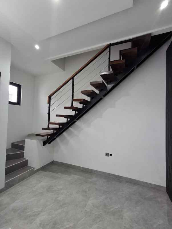 dijual rumah komp pasir pogor ciwastra