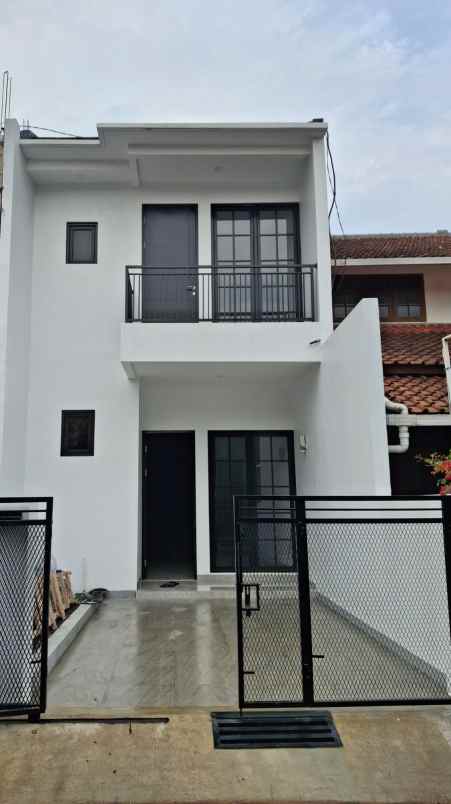 dijual rumah komp pasir pogor ciwastra