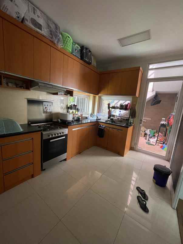 dijual rumah komp villa bandung indah