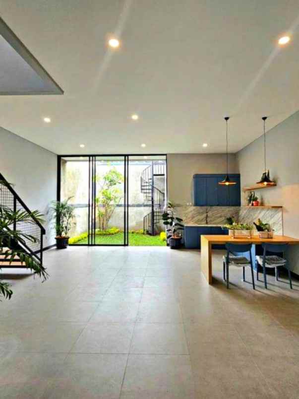 dijual rumah komplek bsd city serpong