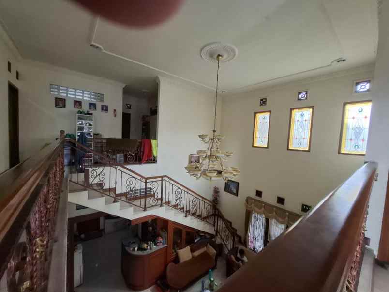 dijual rumah komplek cibabat cimahi