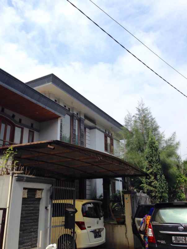 dijual rumah komplek cipta graha kel