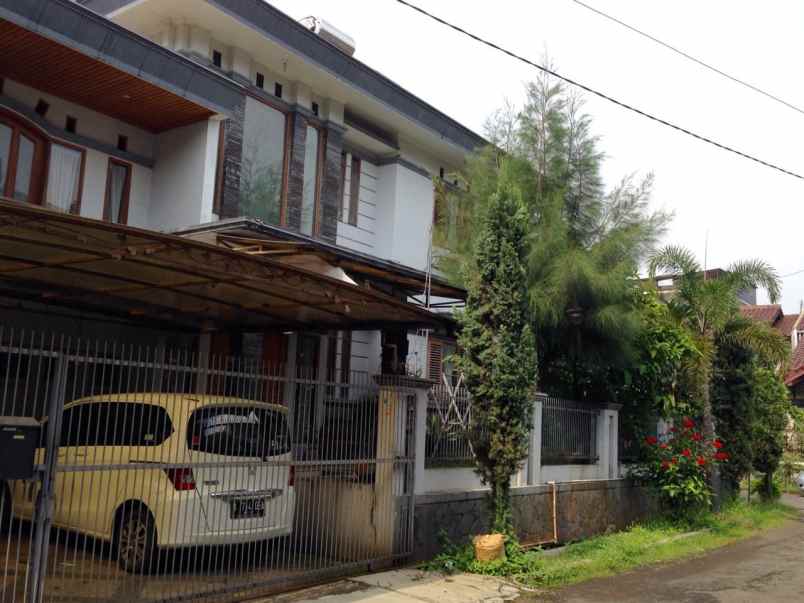 dijual rumah komplek cipta graha kel