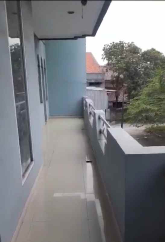 dijual rumah komplek perumahan griya