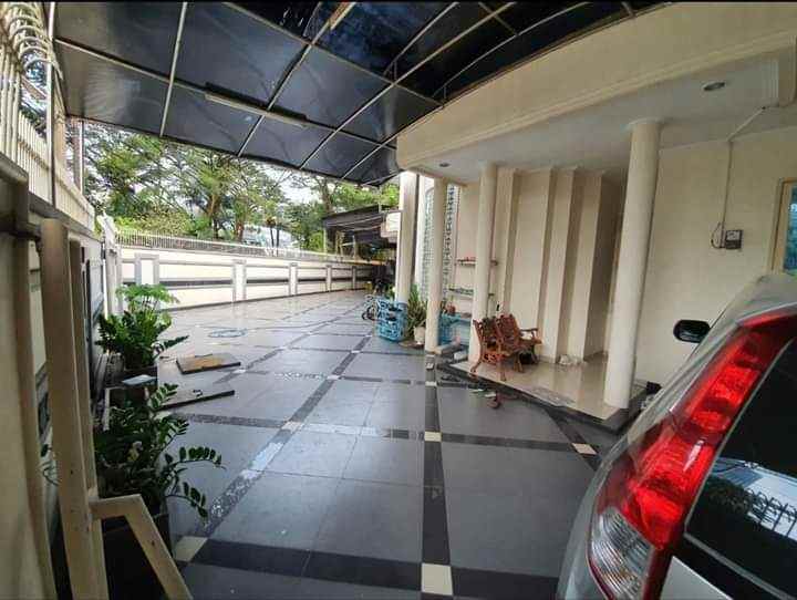 dijual rumah komplek perumahan kelapa