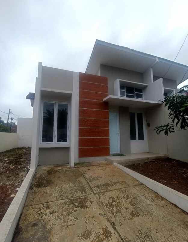 dijual rumah komplek vila dago pamulang