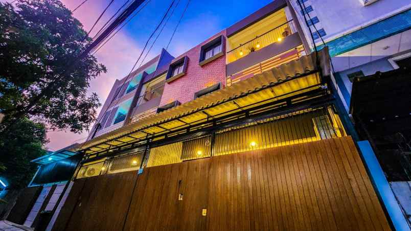 dijual rumah kos an tanjung duren jakbar 18 bedroom