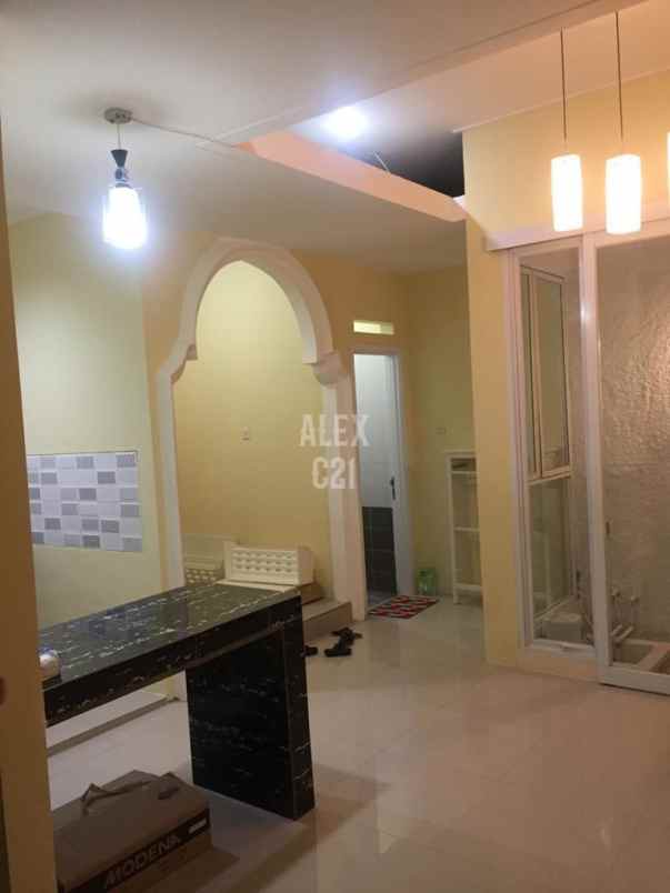 dijual rumah kota harapan indah medan