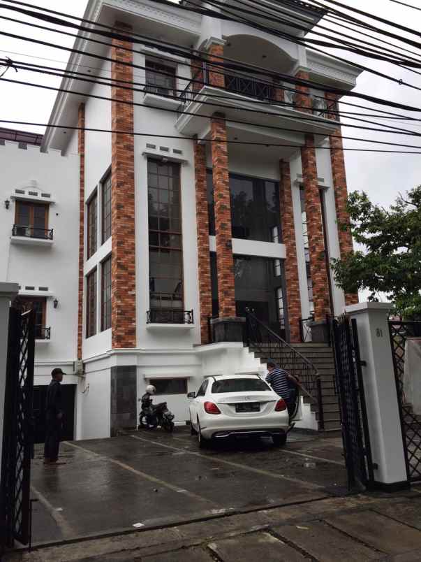 dijual rumah kramat pela