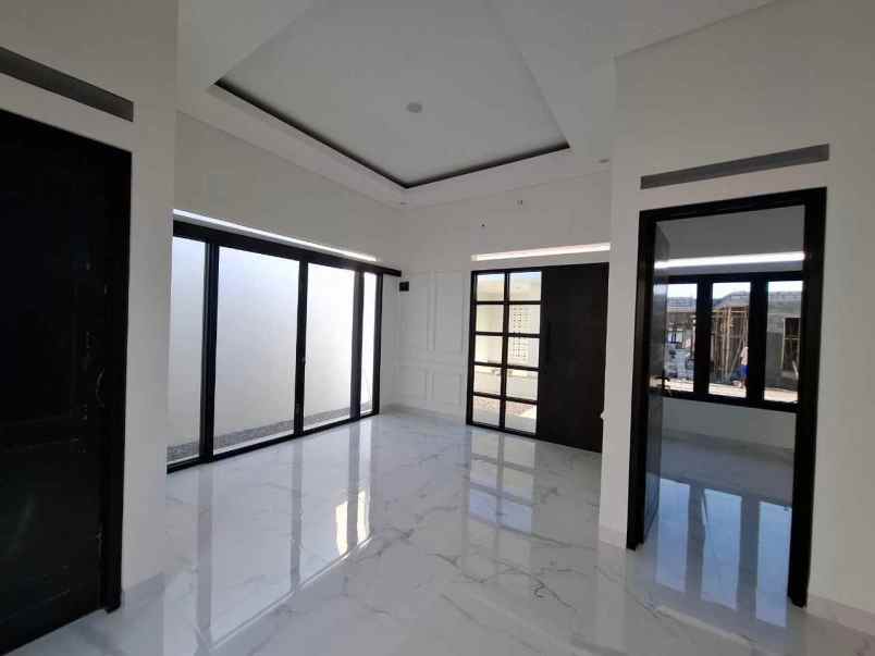 dijual rumah kringinan selomartani