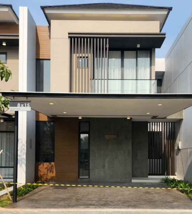 dijual rumah kuningan village pik2