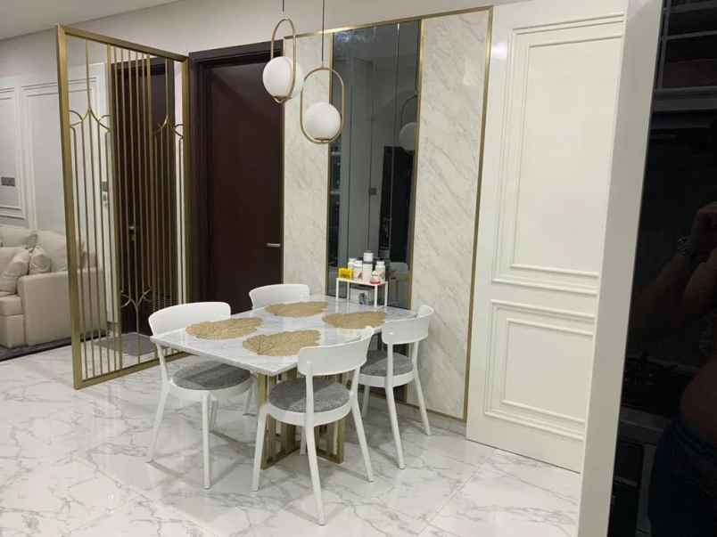 dijual rumah lavon cluster lavisa swancity tanggerang