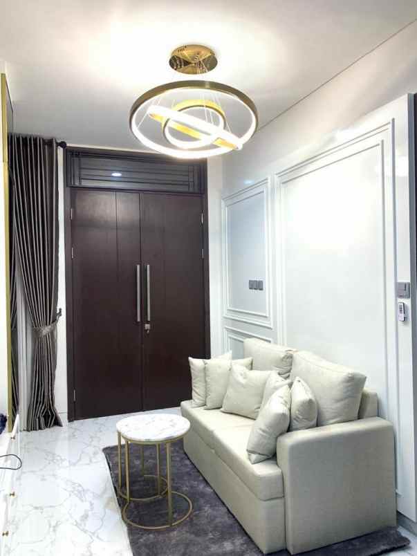 dijual rumah lavon semi furnished