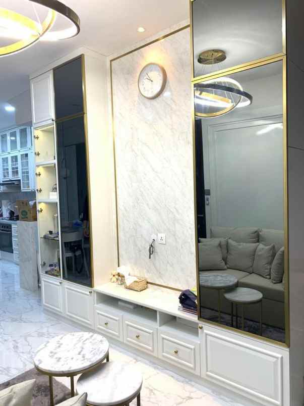 dijual rumah lavon semi furnished