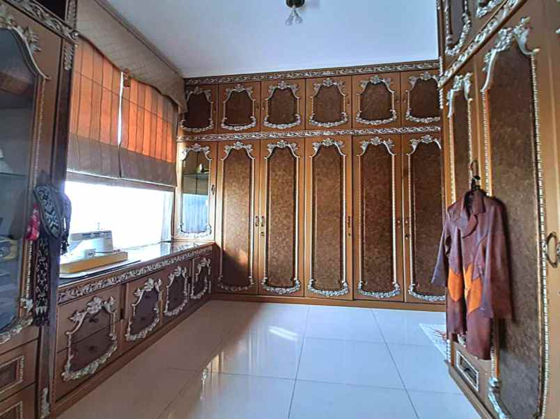 dijual rumah layar permai pantai indah